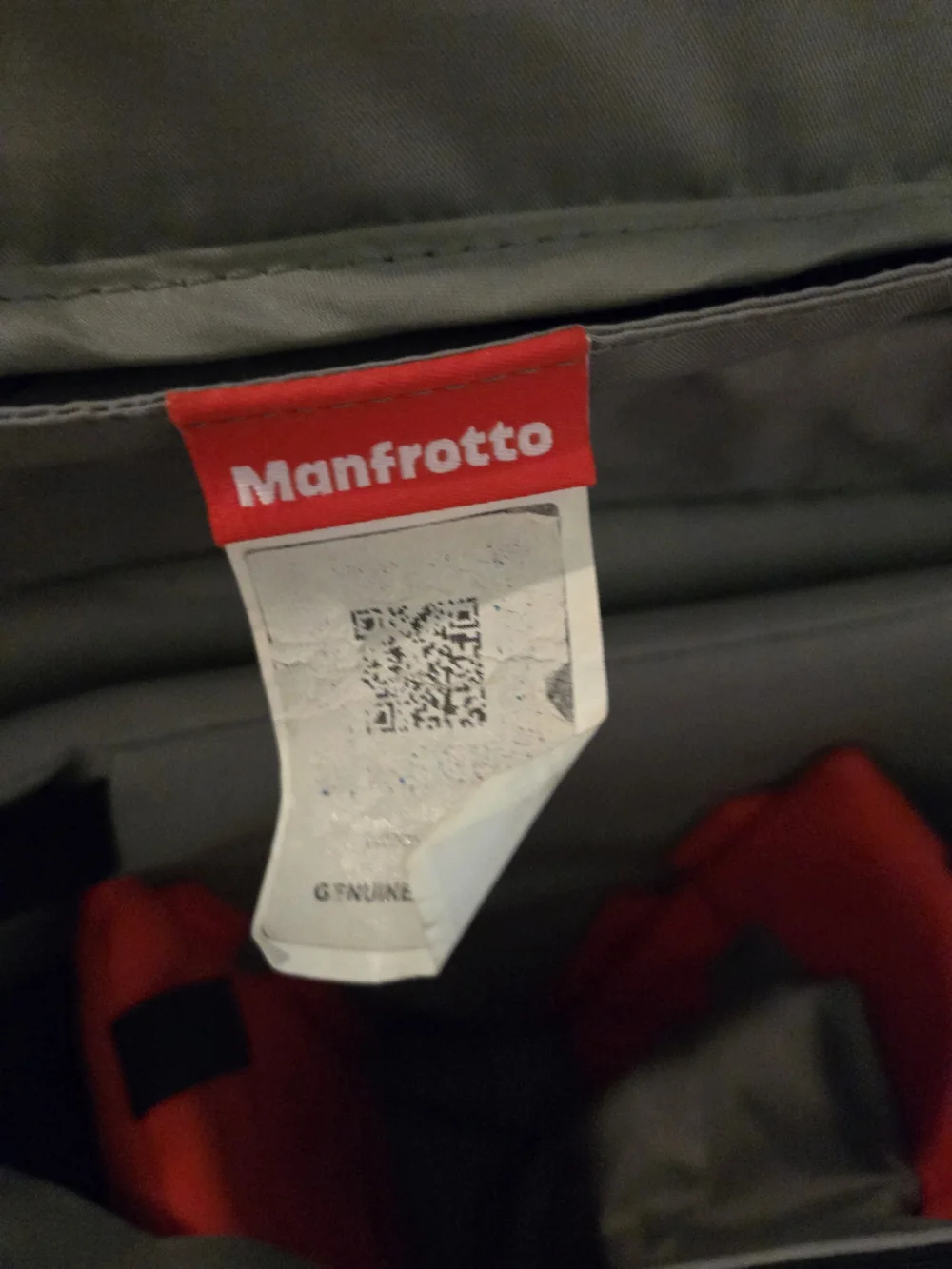 Manfrotto Pro Light Bumblebee M-30 Camera Messenger Bag